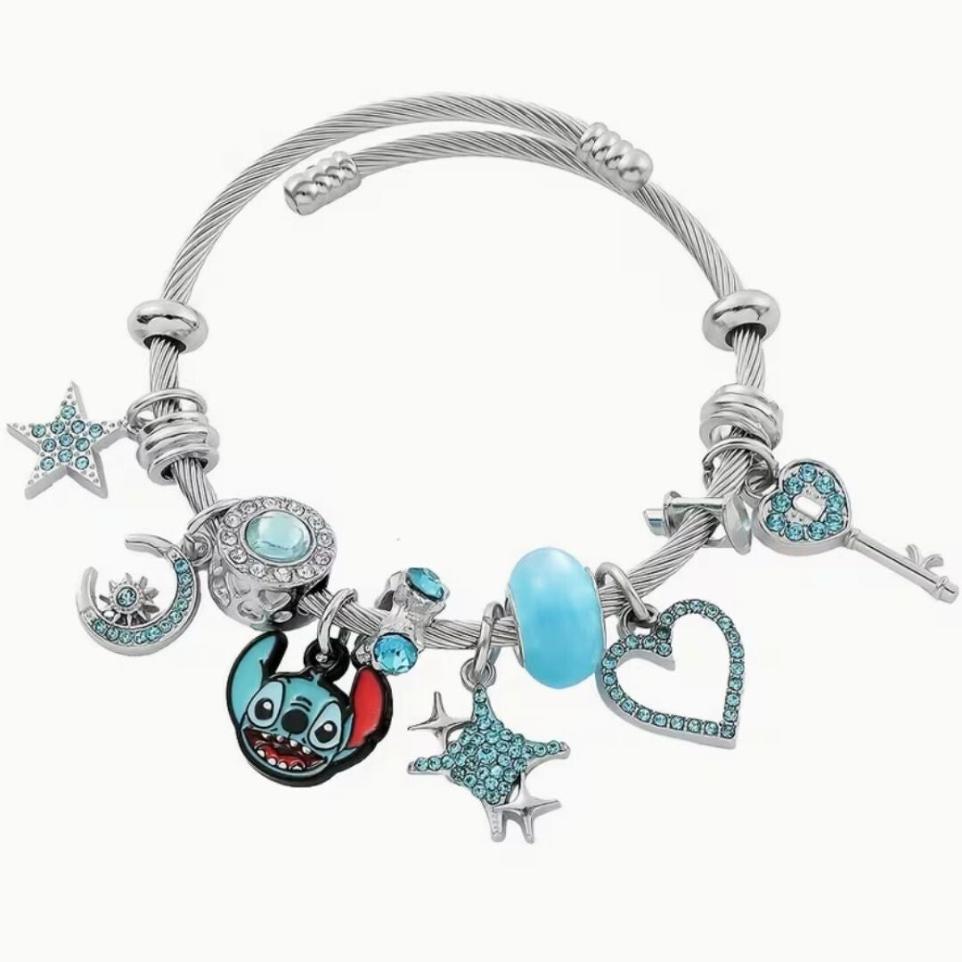 Brazalete charms Stitch