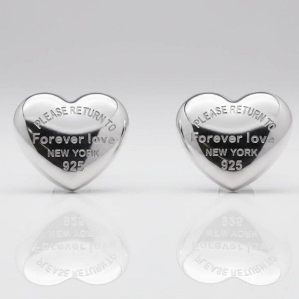 Pendientes minimalistas de corazón T&C