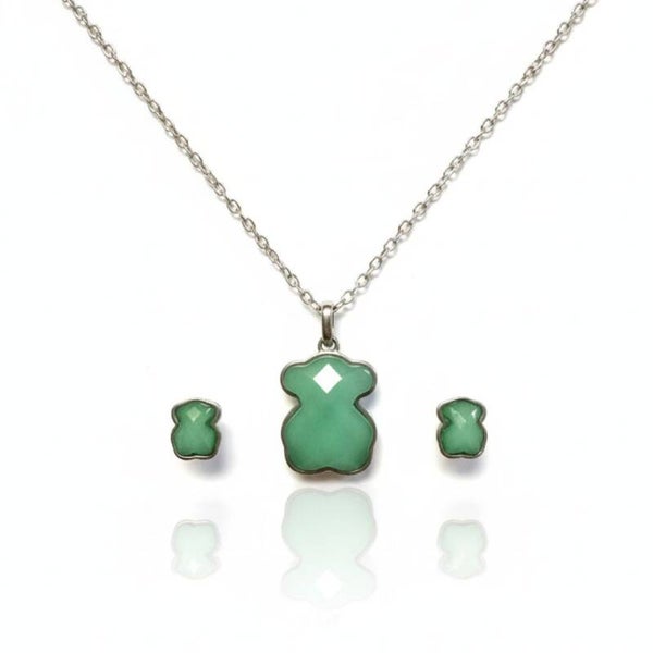Conjunto oso verde.