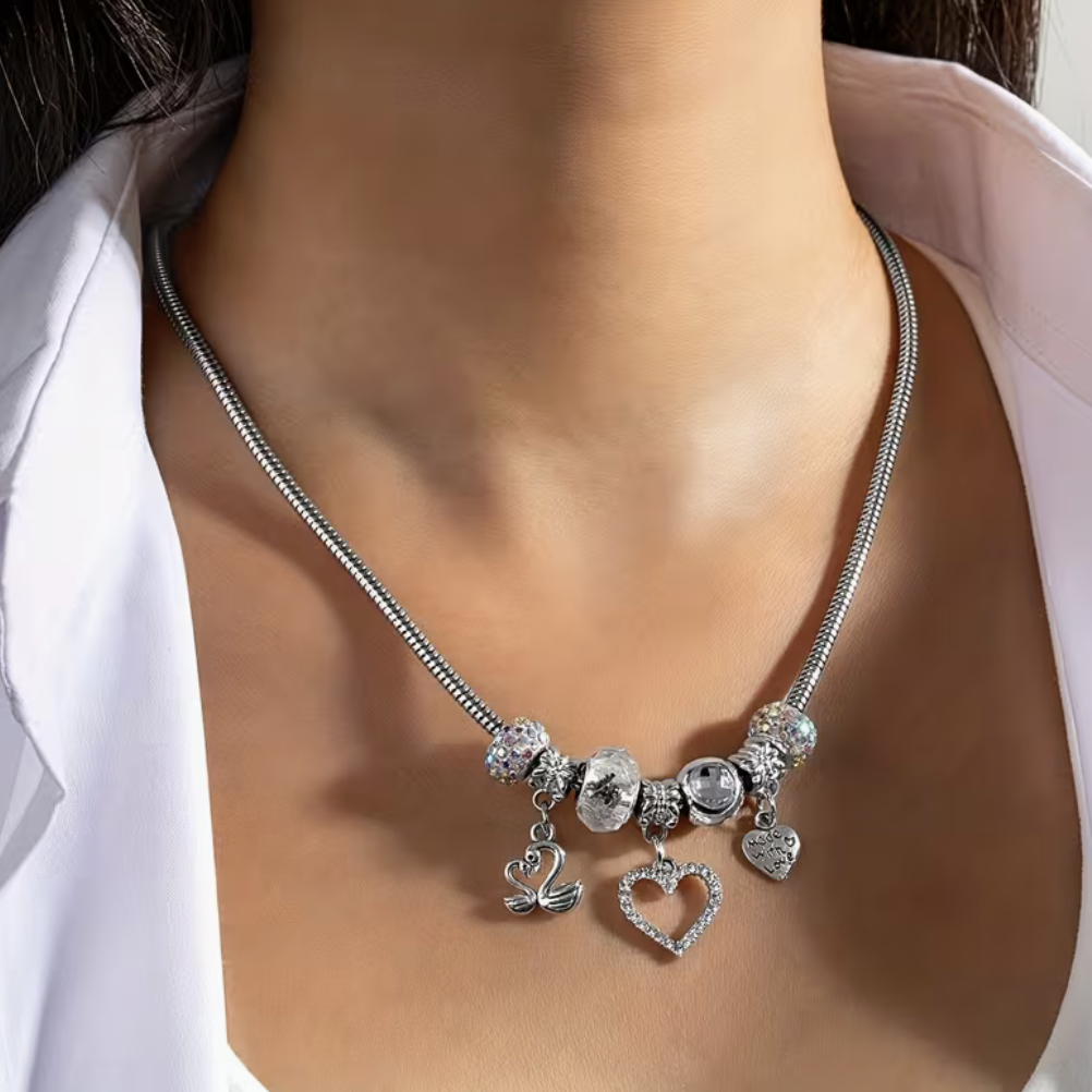 Collar charms corazón