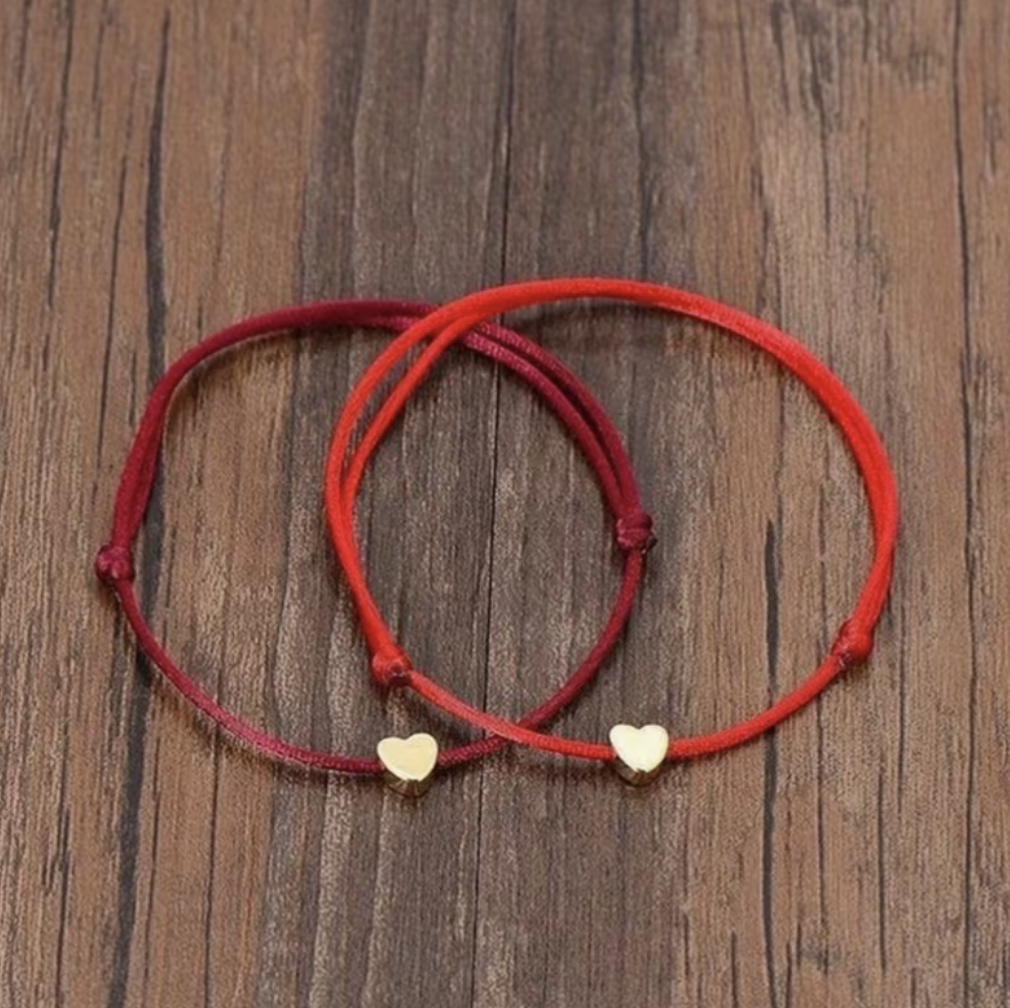 Pulsera hilo rojo