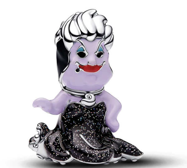 Charm Ursula