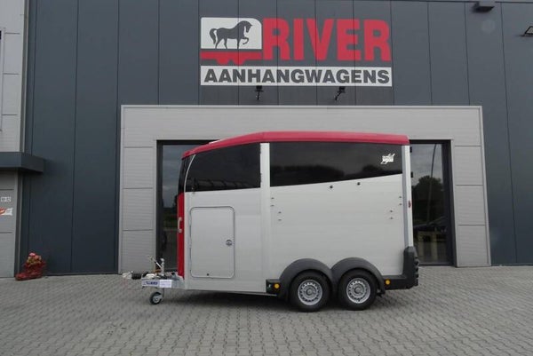 Ifor Williams HBX511 2 paards paardentrailer met zadelkamer