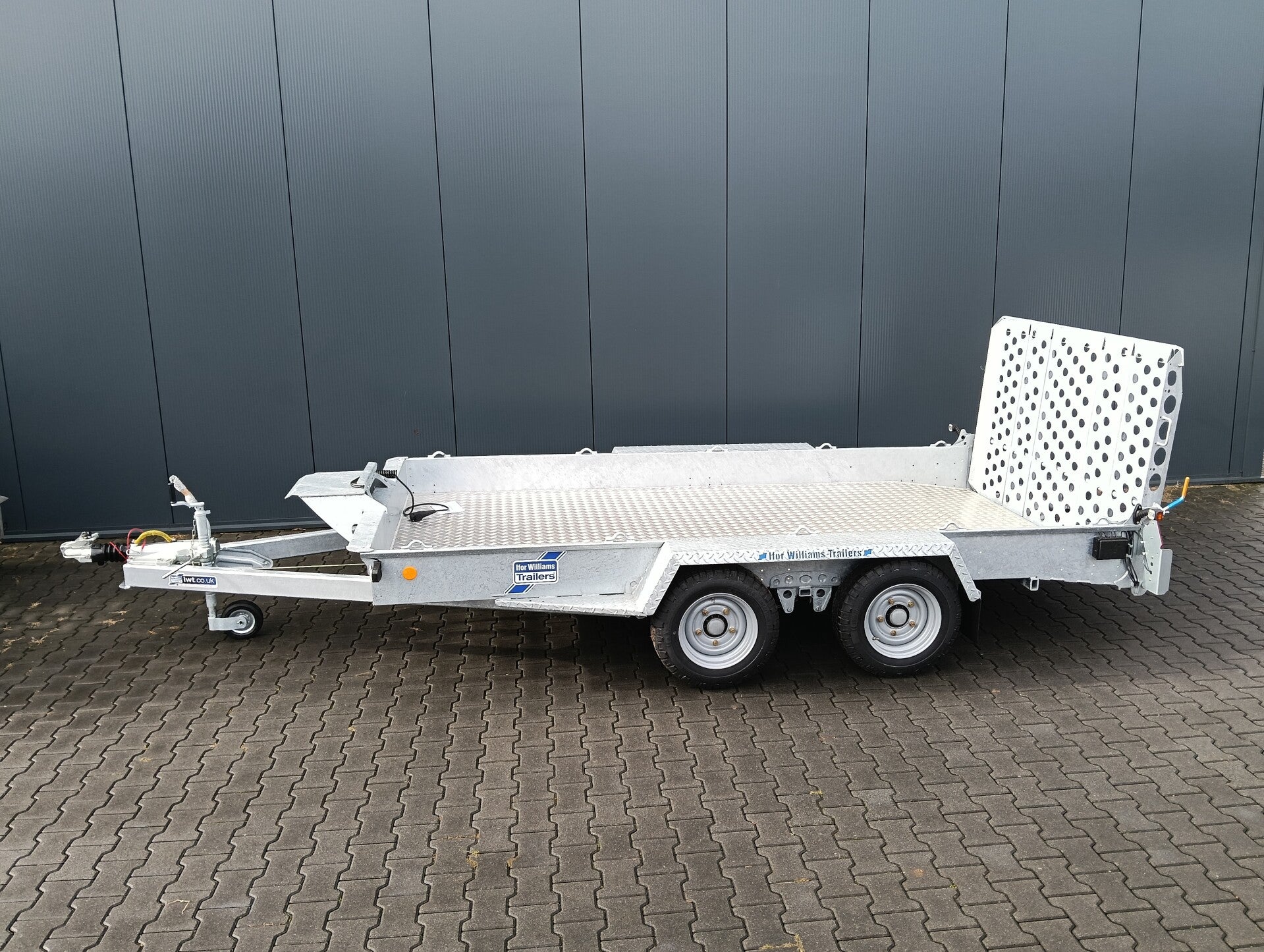 Ifor-Williams GH1054 Machinetransporter tandemas 304x162cm 3500kg