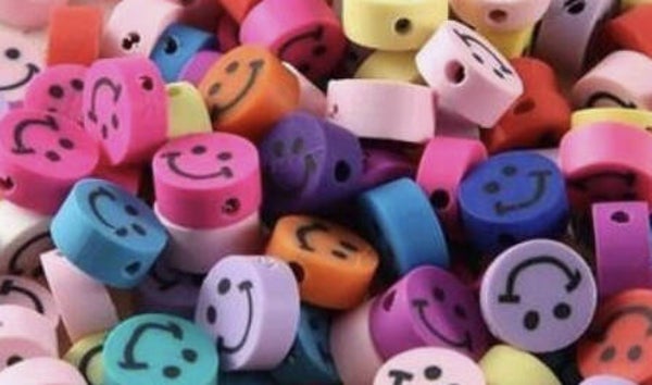 Grote smiley kralen