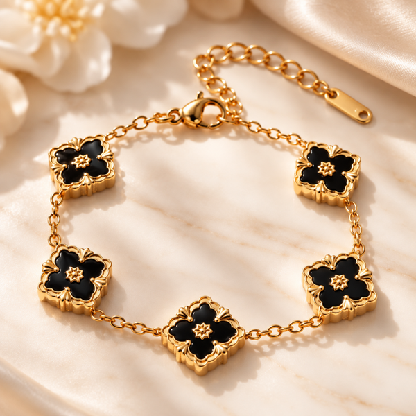 Clover Noir Armband