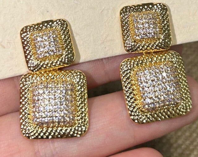 Golden Glam