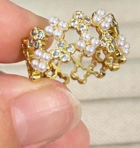 Pearl Royale Ring