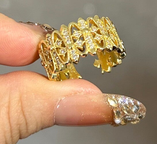 Iconic Ring