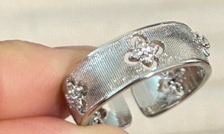 Silver Bloom Ring