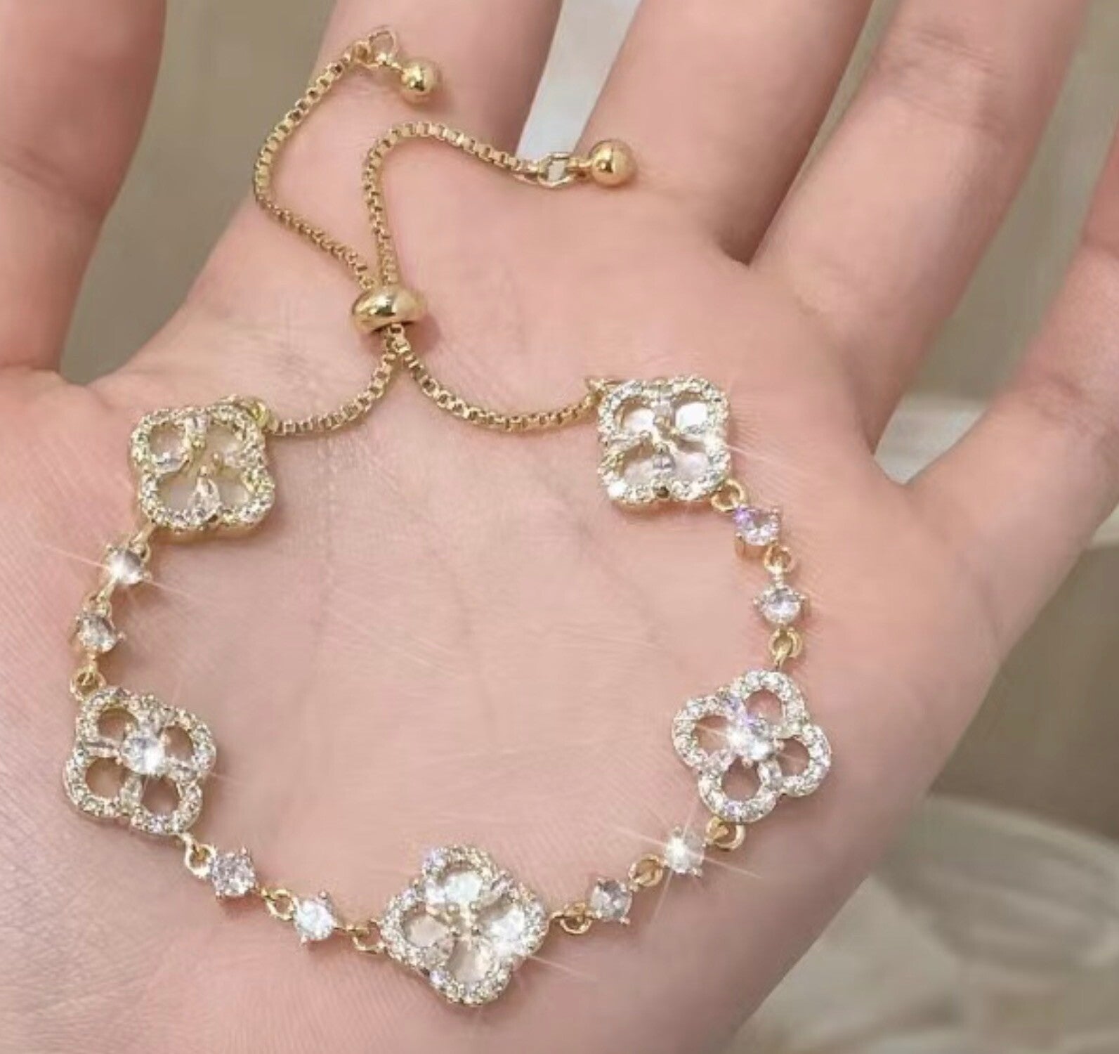 Gold Clover Mother of Pearl