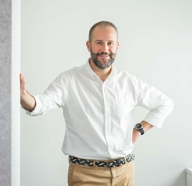 Photo of Fernando Gonzáles Miguel manager.