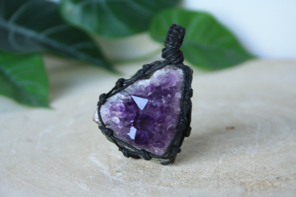 Macramé Hanger Amethist Cluster - Zwart1