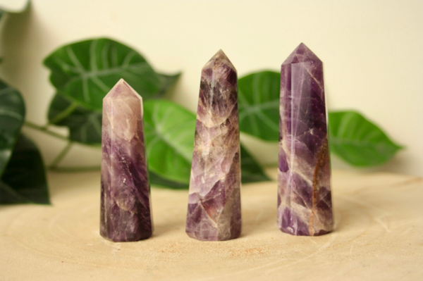 Edelsteen Obelisk - Amethist (6 - 9cm)