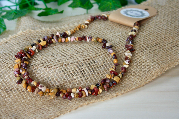 Splitketting van Mookaiet (lang)