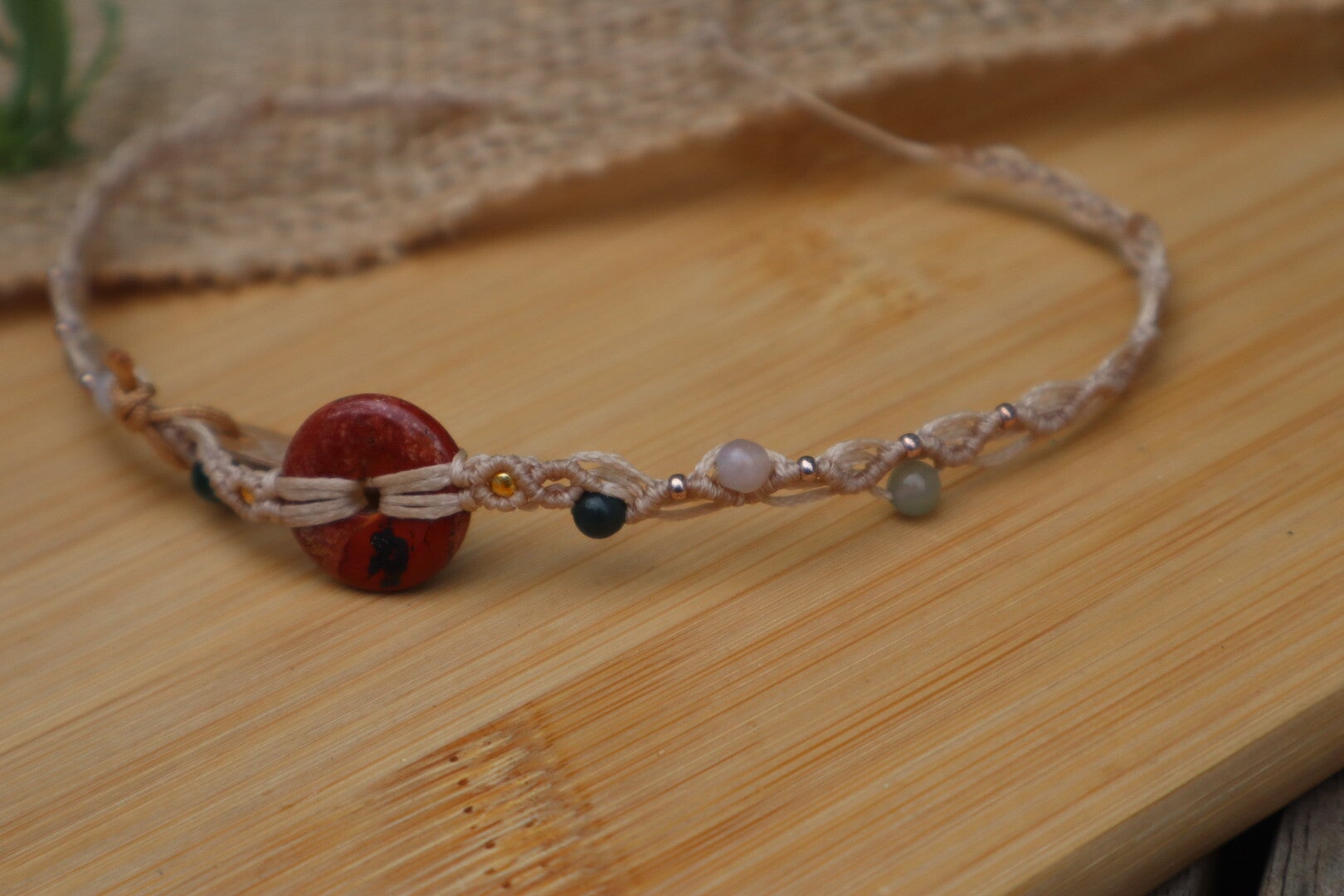 Handgemaakte Macramé Ketting Rode Jaspis & Agaat
