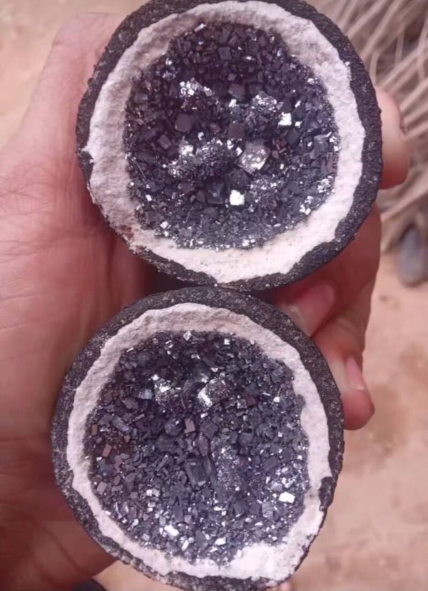 Galeniet Geode eggsize. Leverijd 1-10 dagen
