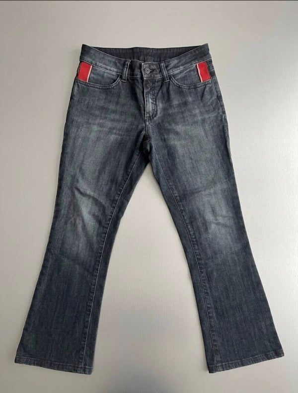 Ragazza jeans