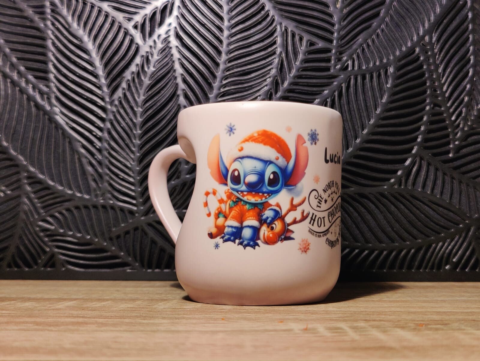 Tasse personnalisable "Stitch Noël"