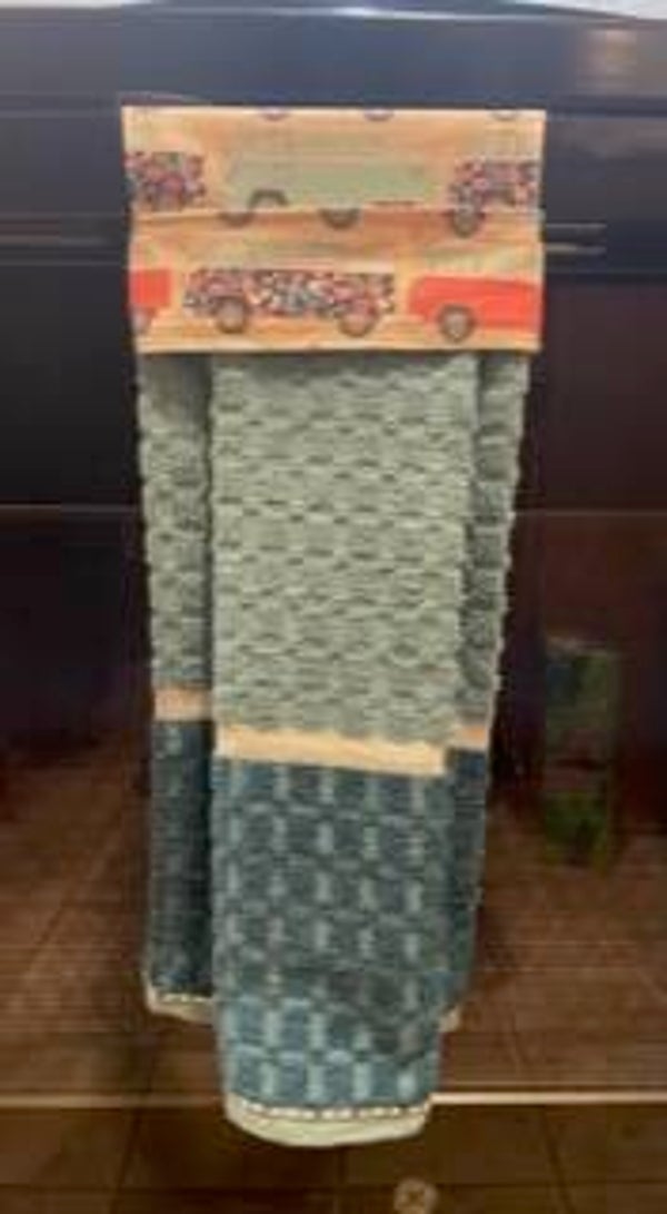 Camper Blue/White Towel