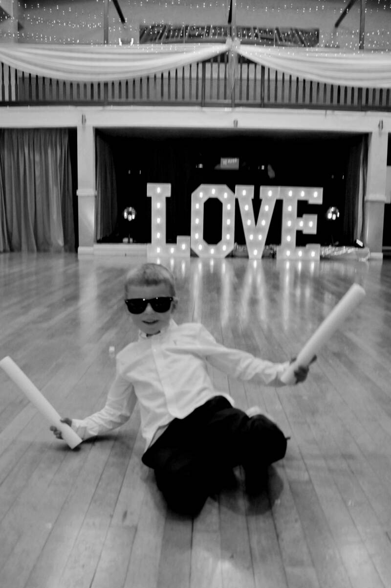 kids on the dance floor 