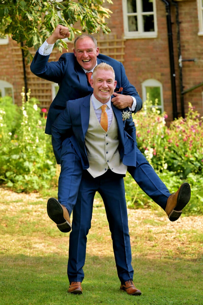 groom and best man 