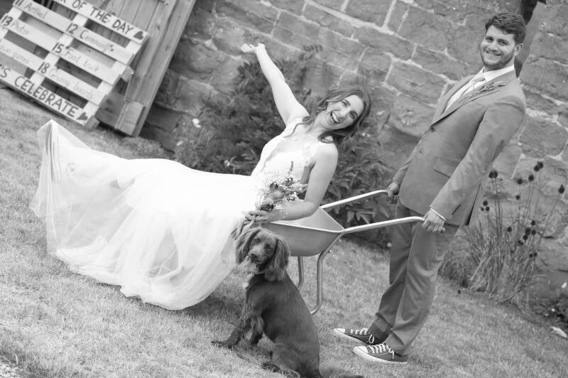couple photo at The Courtyard Barns