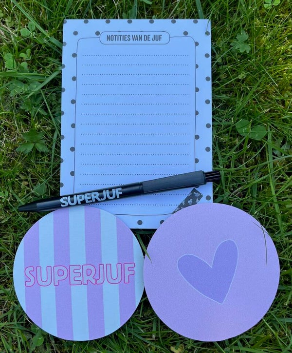 Set: Notitieblokje - pen - 2 onderzetters Superjuf + hartje