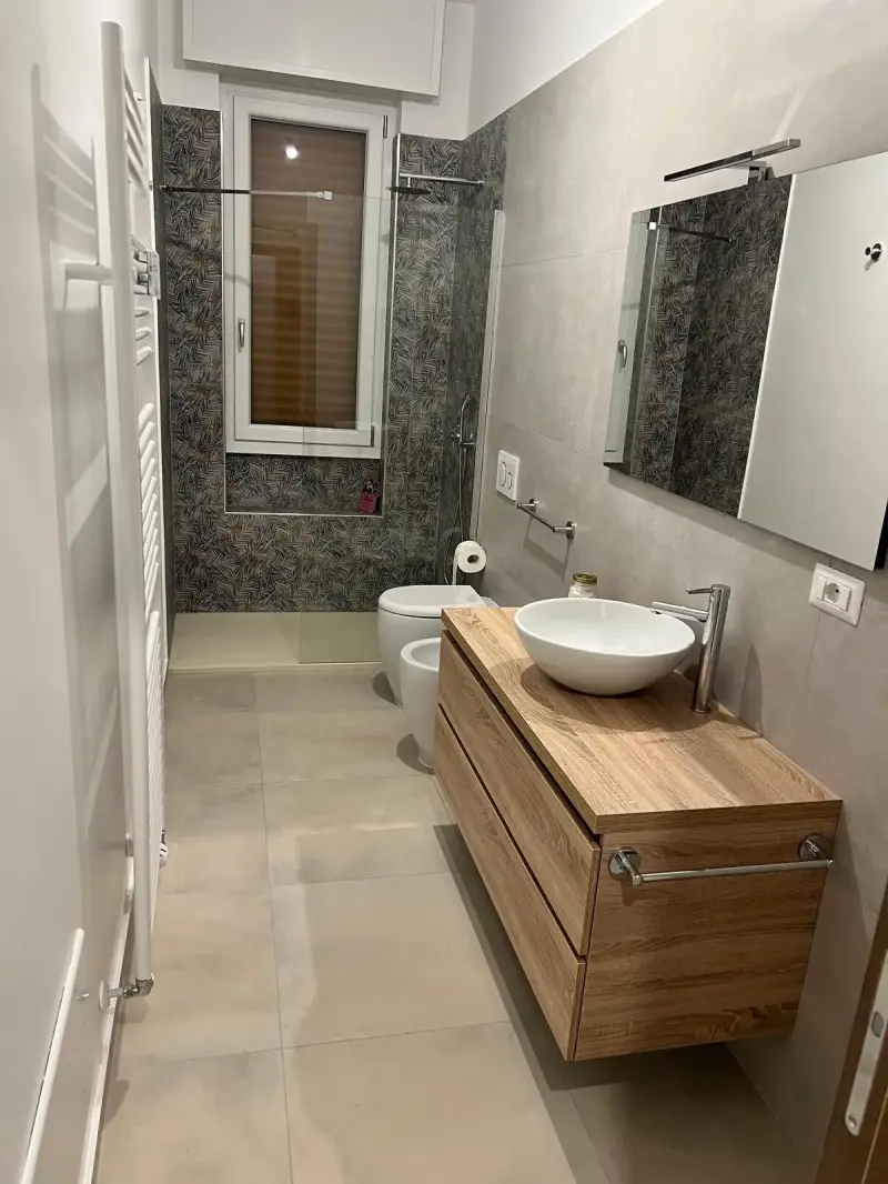 Bagno 2 Lodi Sr Color