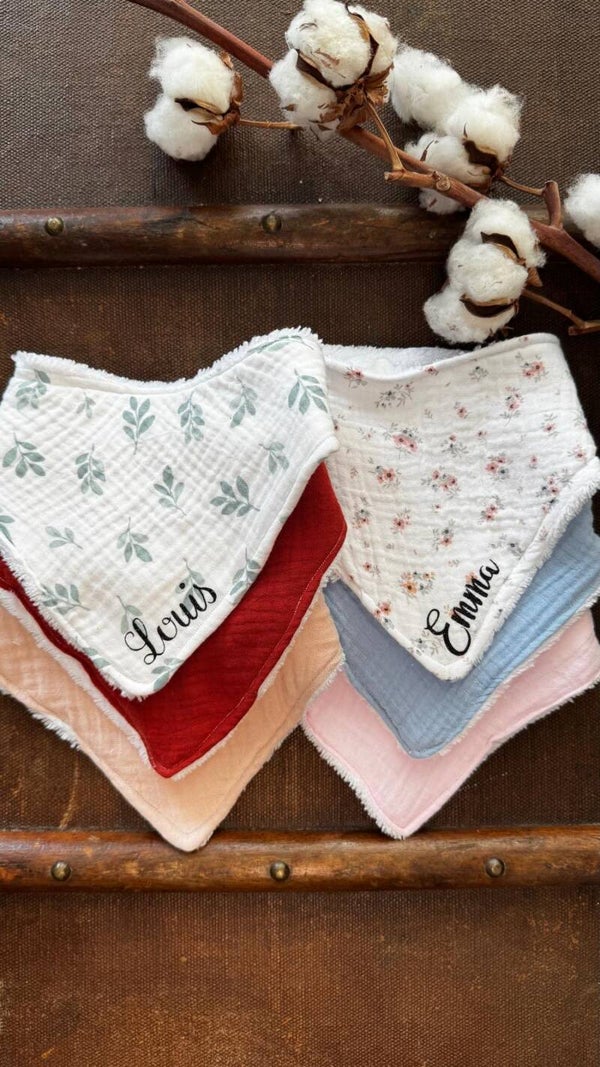 Bavoir bandana en double gaze blanc-  0/6 mois  - personnalisée