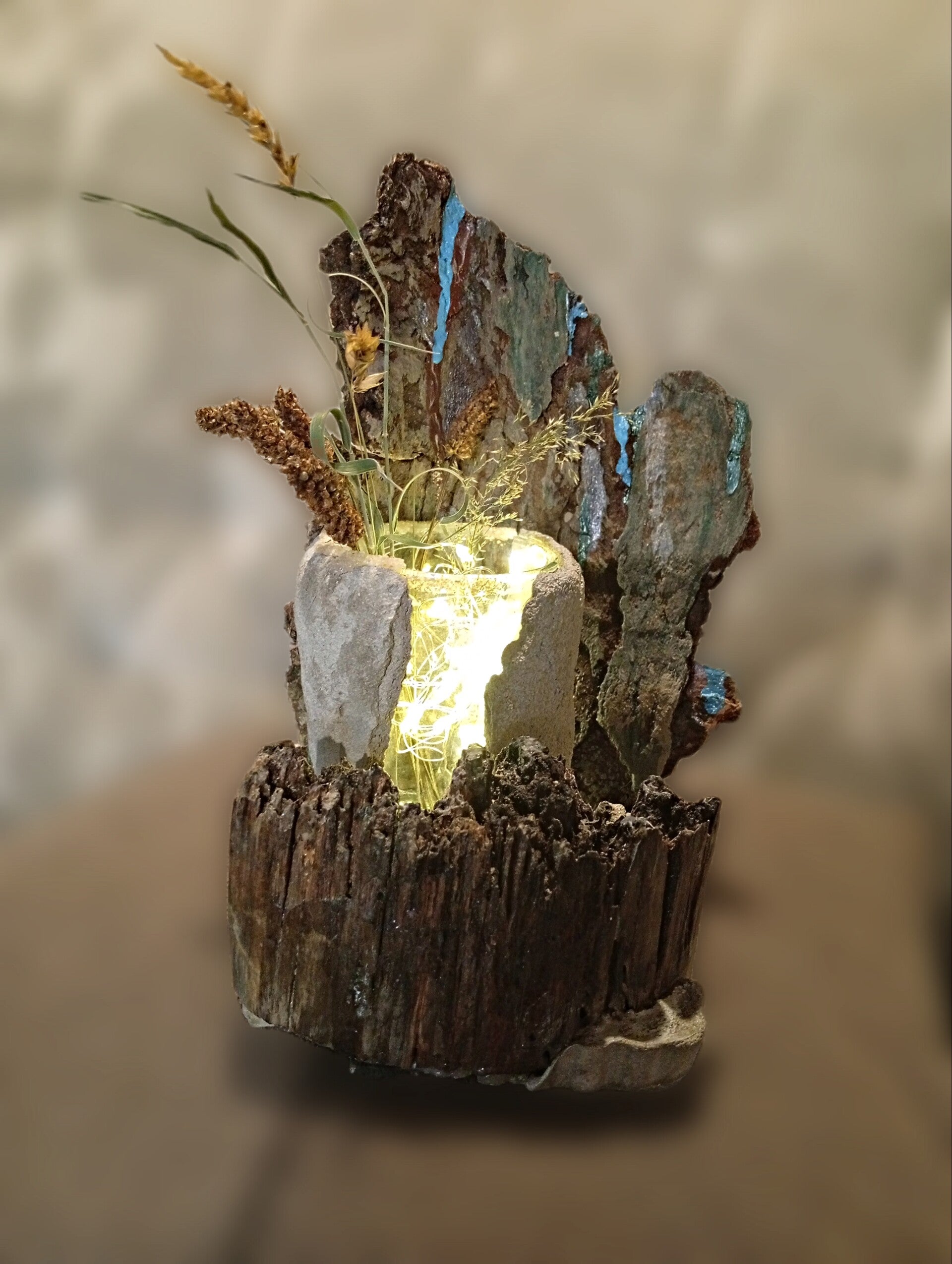 Handgefertigtes Unikat aus Holz, Rinde, Glasvase, fantasievolle Dekoration mit Meeresbrise, maritime Dekoration handgemacht