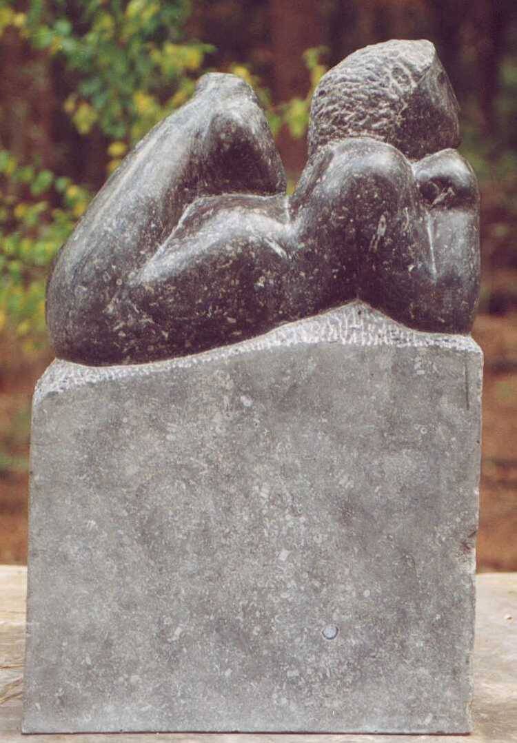 liggende vrouw: arduin