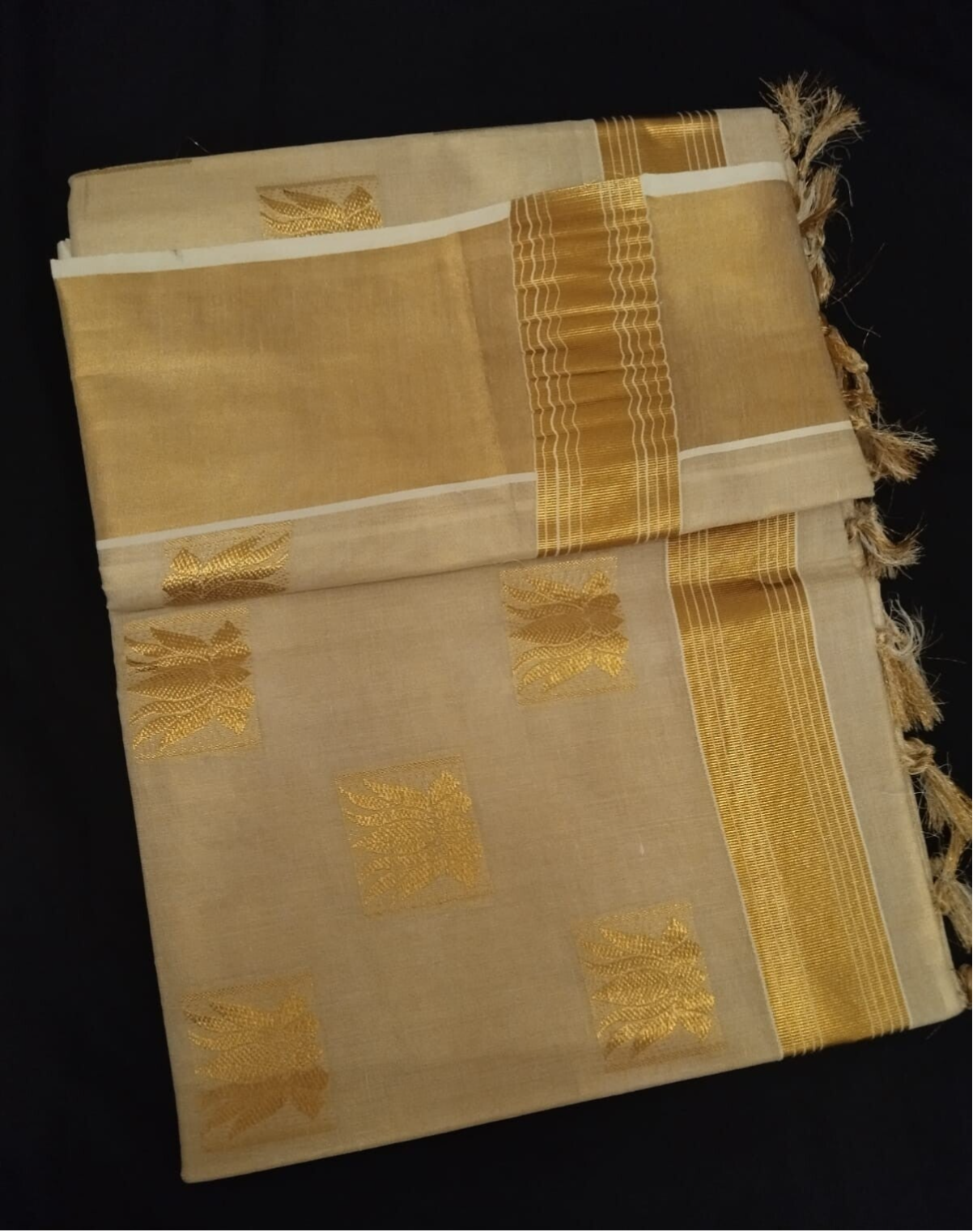 Set Saree