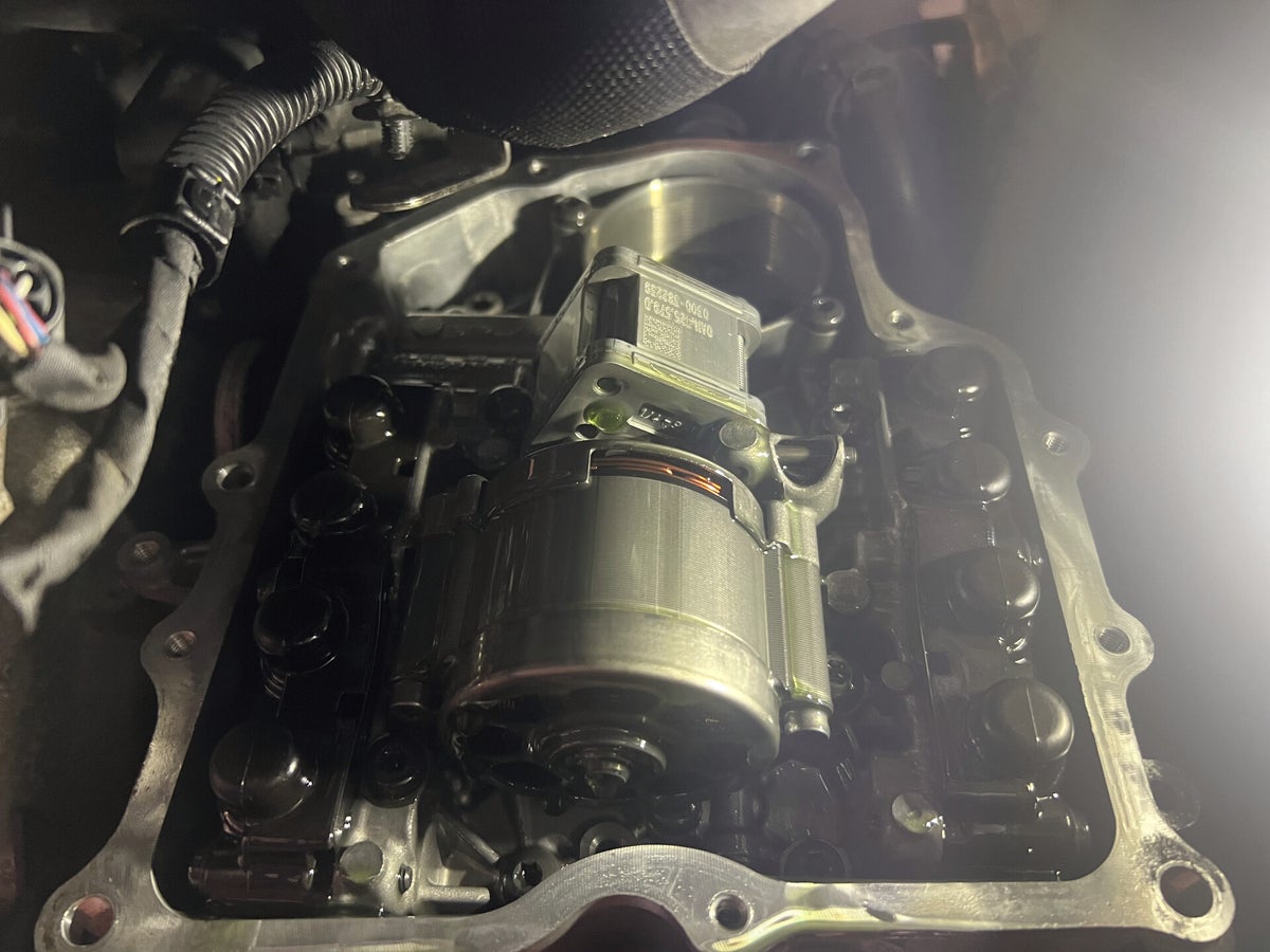 VW AG DSG Ölwechsel / Kfztechnik Bullperformance