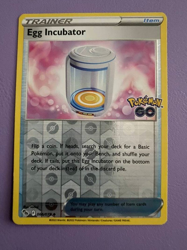 Trainer - Egg Incubator 066/078 - Reverse Holo