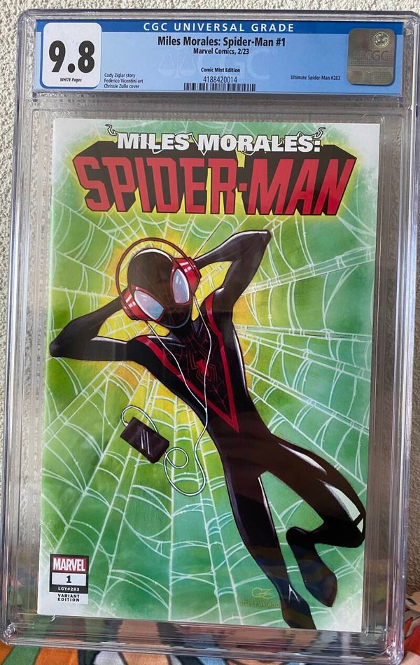 Miles Morales: Spider-man #1 - Variant edition Chrissie Zullo Cover - Graded 9.8