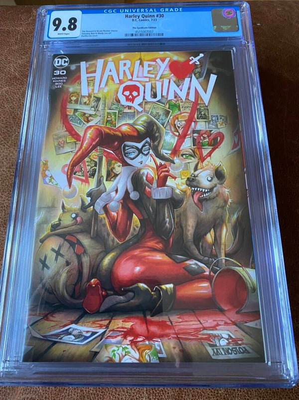 Harley Quinn #30 - Lin Cover - Graded 9.8