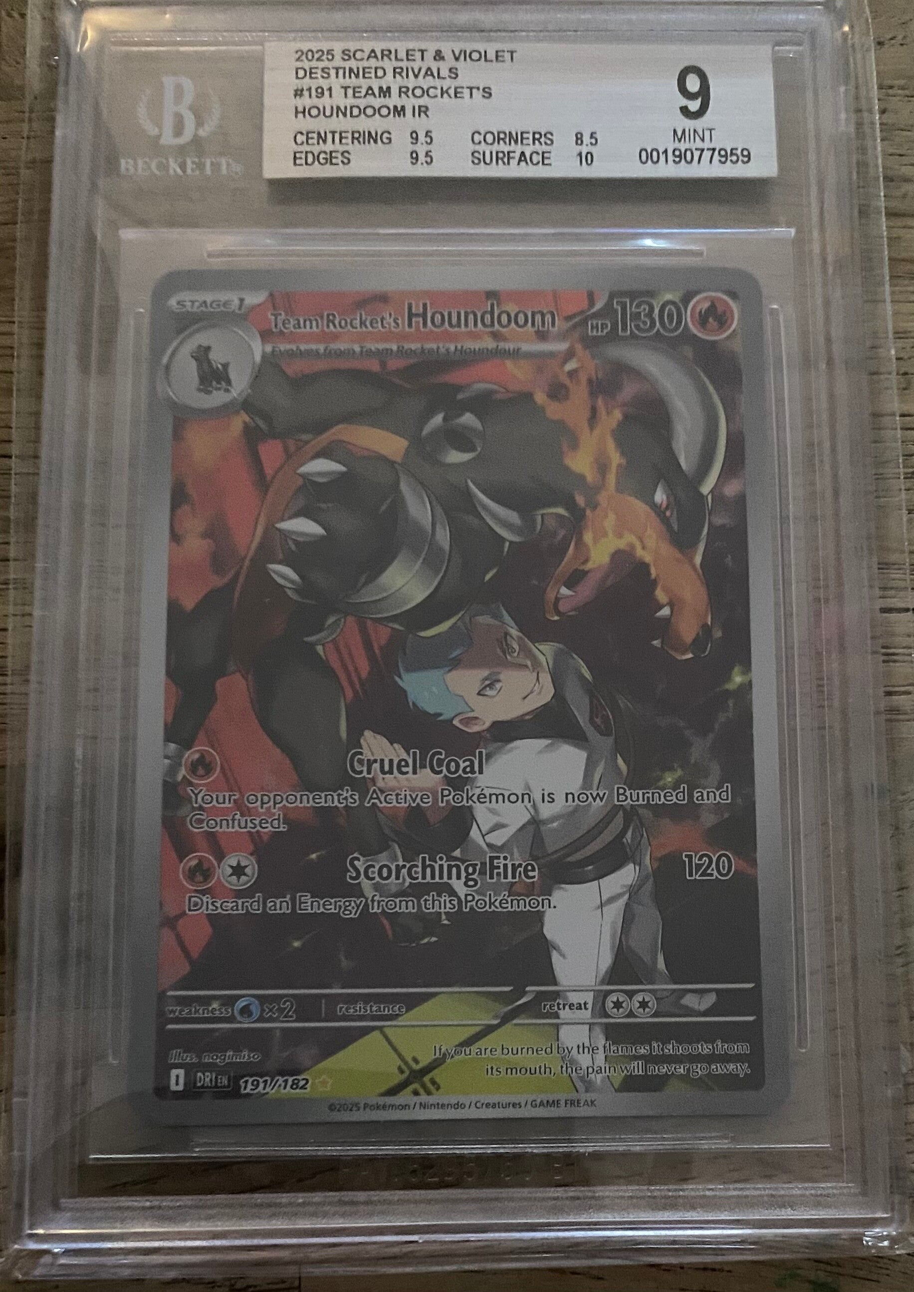 Team Rocket’s Houndoom IR 191/182 - Graded 9 BGS