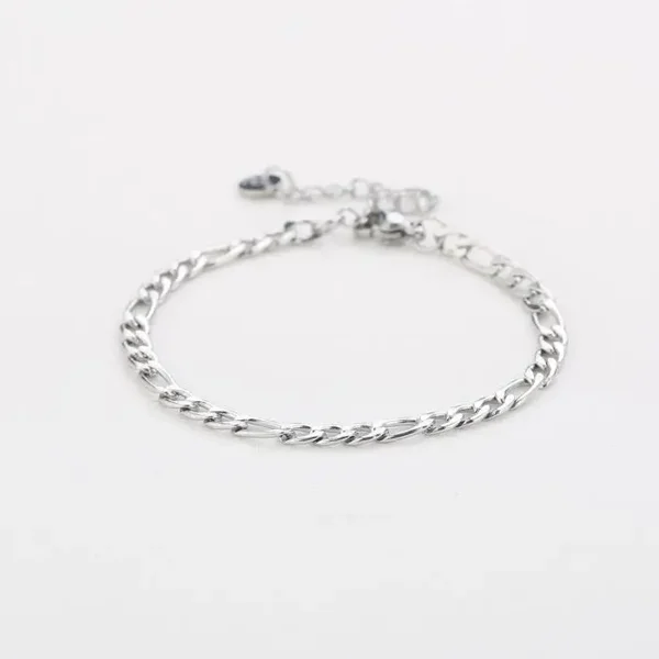 Basic chain armband