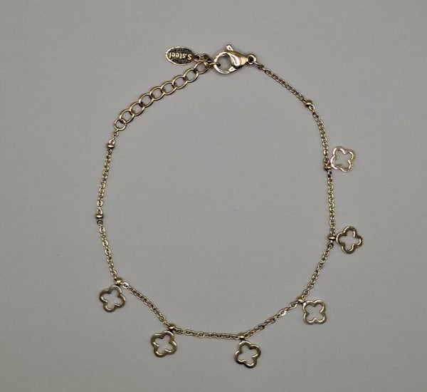 Goldlook armband met klavertjes