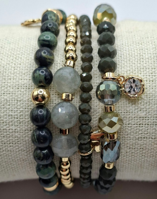Setje armbanden (4 stuks)