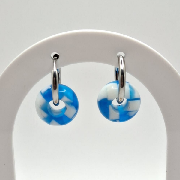 Oorringetjes blauw/wit silver
