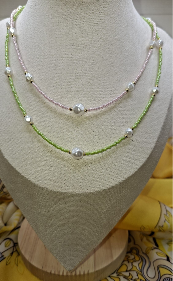 Ketting, glaskraal met parel roze