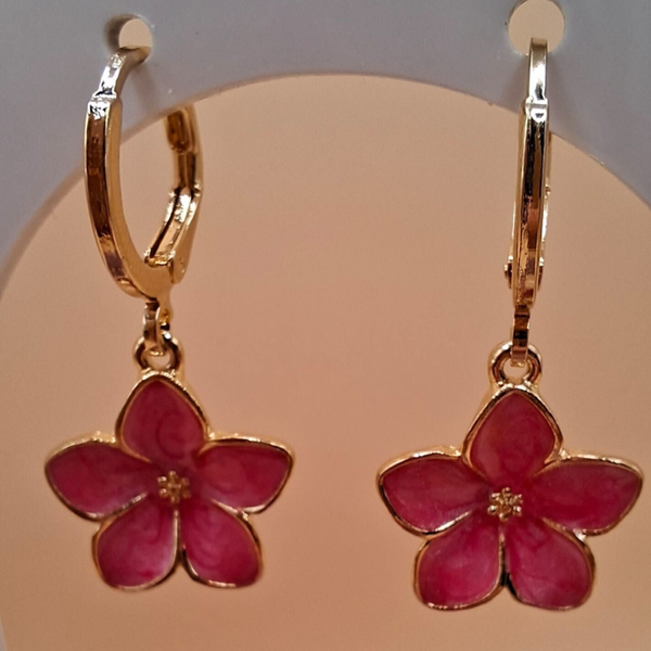 Oorringetjes met bloem, meerdere kleuren