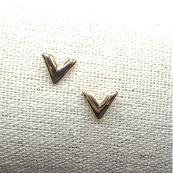Oorknopjes Gold look