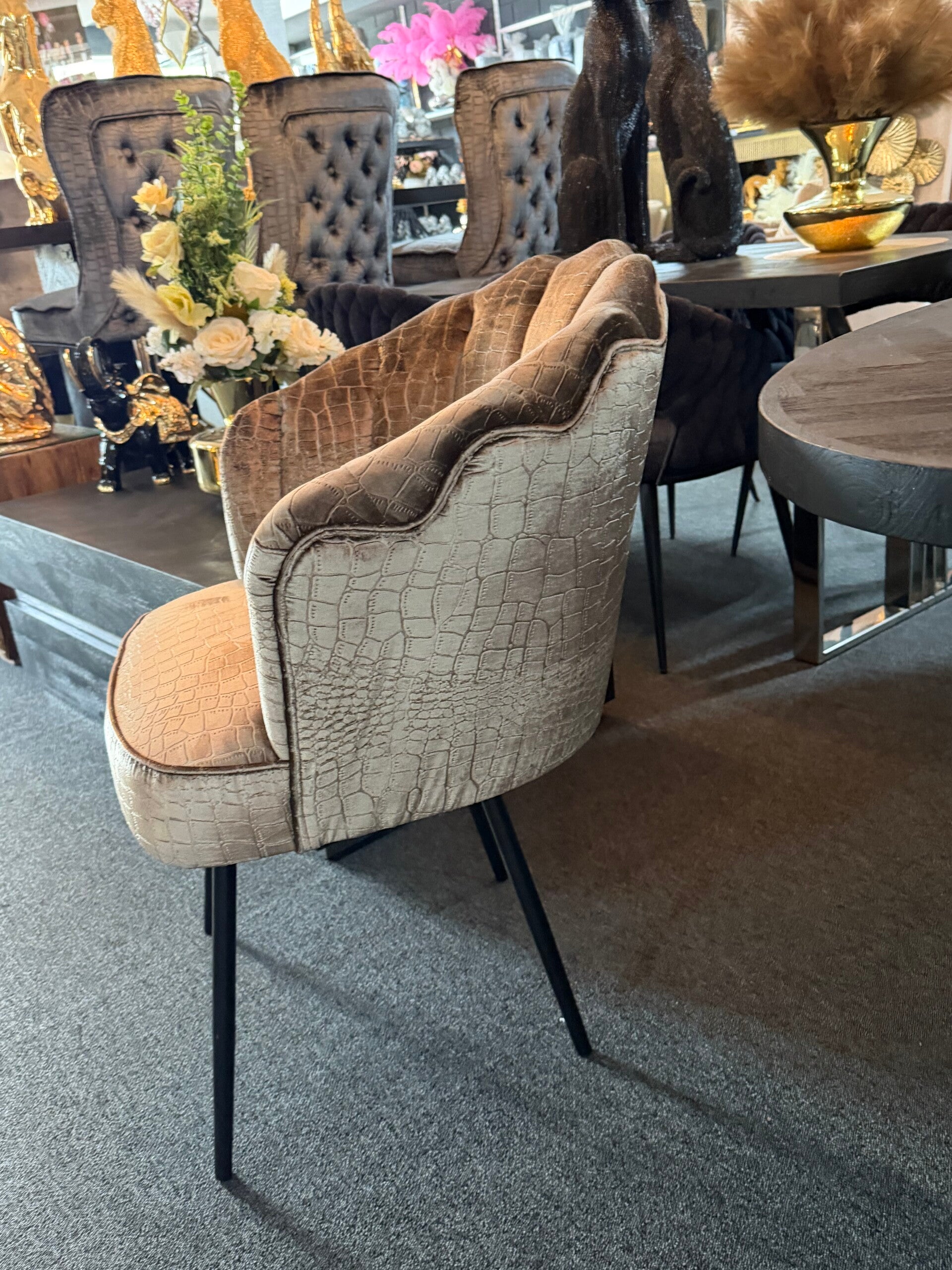 Elegance schelp stoel