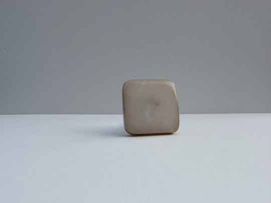 Meubelknop - vierkant marmerlook