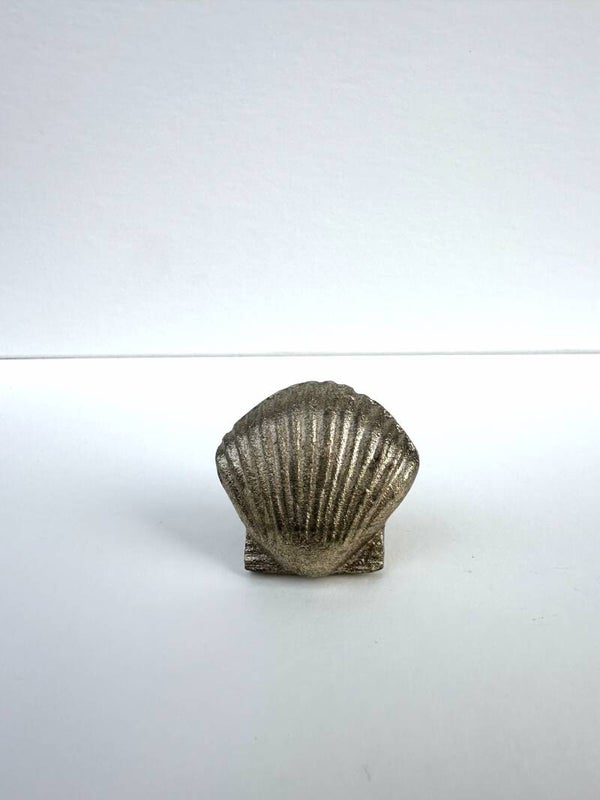 Meubelknop - ijzeren schelp wholesale
