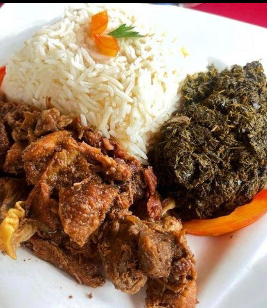 Mataba – Feuilles braid de manioc pilées et cuites au lait de coco