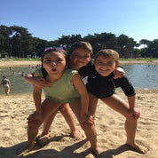 6f5e9db8-976a-4172-b094-083c8cb9b713-standard.jpg